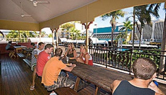 Global Backpackers Cairns Central Extérieur photo